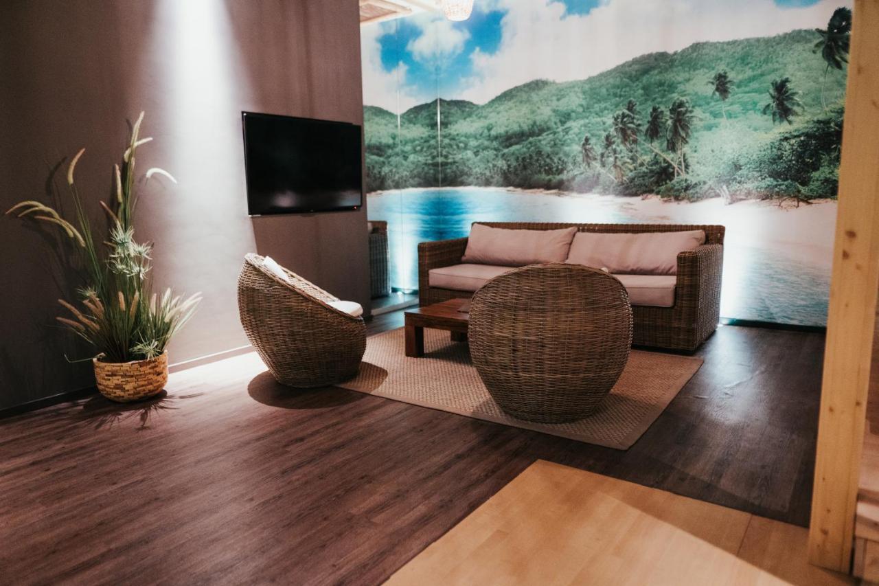 Motel Emotional Grand 4*