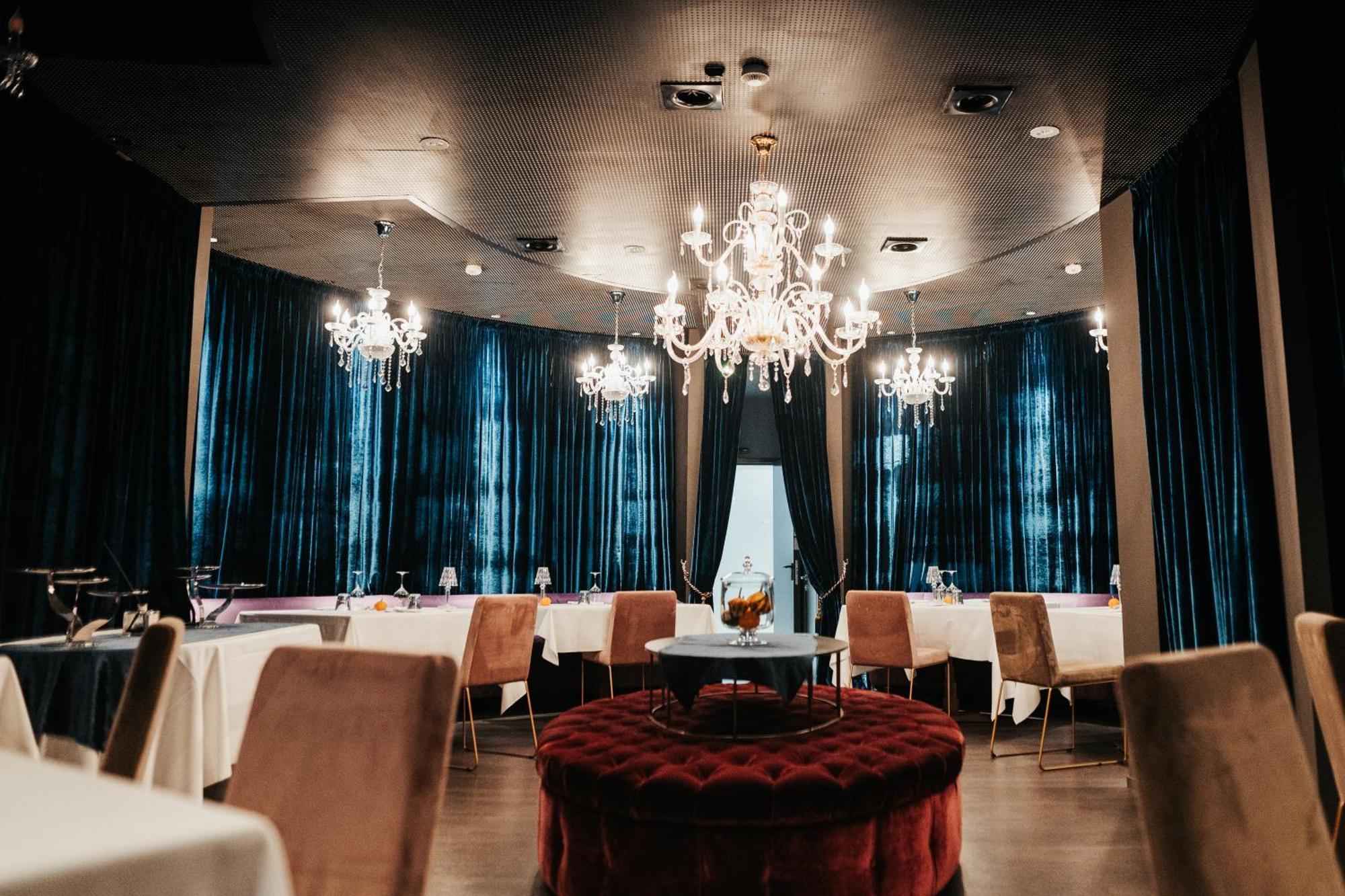 Motel Emotional Grand 4*